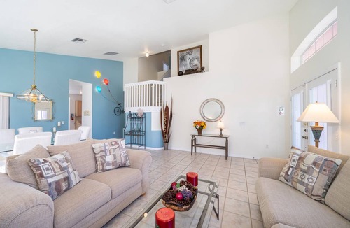 Crescent Lakes House | Tropical Paradise Villa
