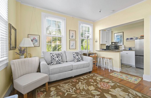 Palm Beach Condo | Tropical Provence 1 br 2268