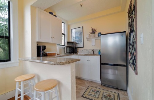 Palm Beach Condo | Tropical Provence 1 br 2268