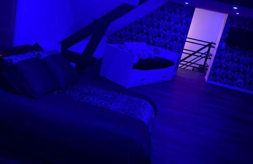 Etreillers House | Tropical SPA