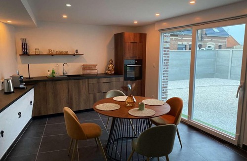 Etreillers House | Tropical SPA