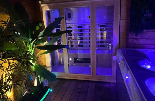 Provin House | Tropical Spa