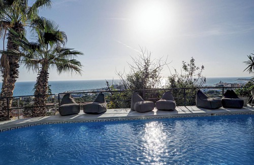 Sitges Apartment | Tropical Suite by Hello Homes Sitges
