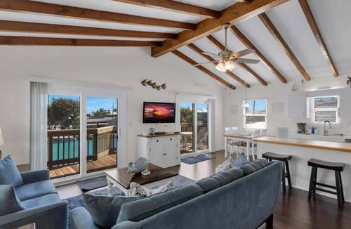 Key Colony Beach House | Tropical Therapy