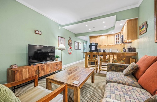 Hatteras Apartment | Tropics of Hatteras 104 at the Villas at the Hatteras Landing 1 Bedroom Near-Beach Condos with Pool Access!