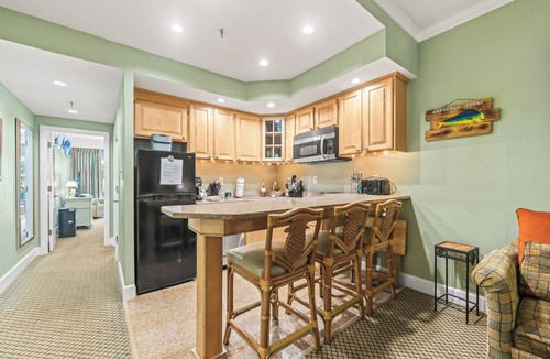 Hatteras Apartment | Tropics of Hatteras 104 at the Villas at the Hatteras Landing 1 Bedroom Near-Beach Condos with Pool Access!