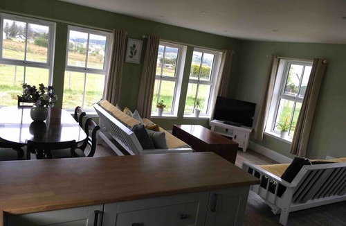 Breakish Cottage | Trotters Burn Isle of Skye