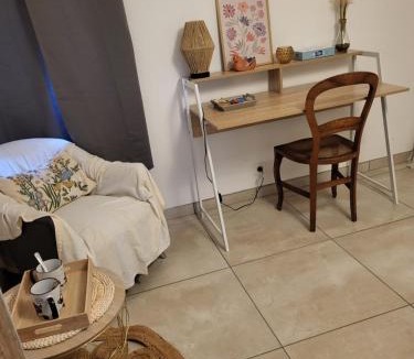 Cachen House | Trouille de mijourne