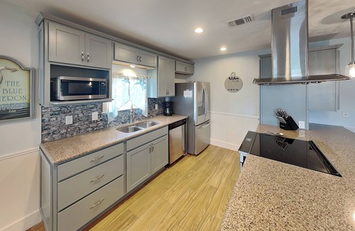 Rockport Cottage | Trout Tank by Miss Kitty’s