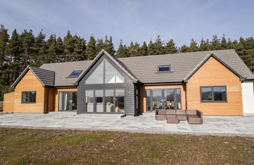 South Galson House | Troya