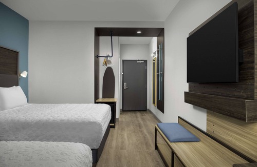 North Richland Hills Hotel | Tru by Hilton North Richland Hills DFW West
