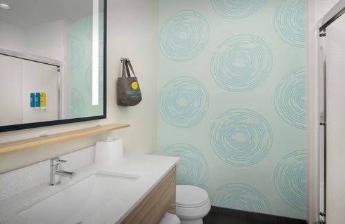 North Richland Hills Hotel | Tru by Hilton North Richland Hills DFW West