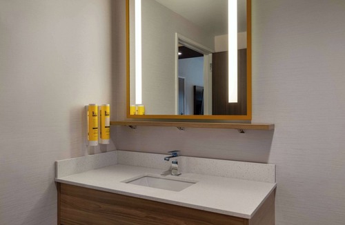 Ankeny Hotel | Tru By Hilton Ankeny