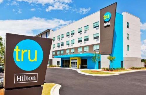 Auburn Hotel | Tru by Hilton Auburn