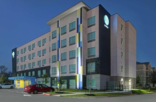 Montopolis Hotel | Tru By Hilton Austin Airport, Tx