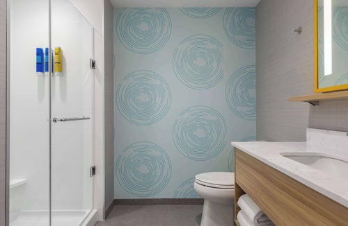 Bracebridge Hotel | Tru By Hilton Bracebridge, On