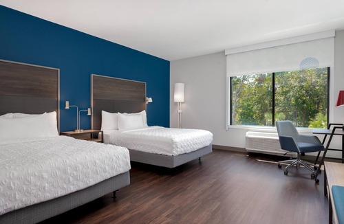 Brunswick Hotel | Tru By Hilton Brunswick