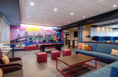 Greenbrier East Hotel | Tru By Hilton Chesapeake- Greenbrier