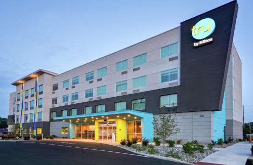 Reamstown Hotel | Tru By Hilton Denver, PA