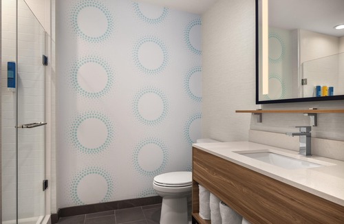 Lake Worth Hotel | Tru By Hilton Fort Worth Lake Worth