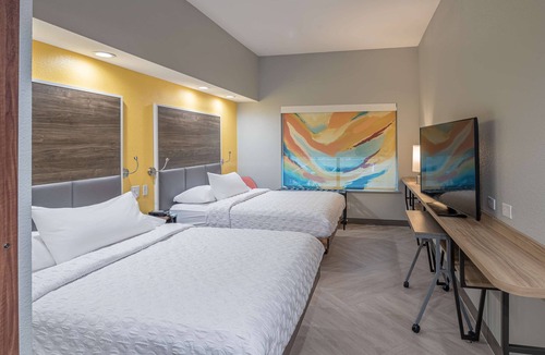Garland Hotel | Tru by Hilton Garland Richardson