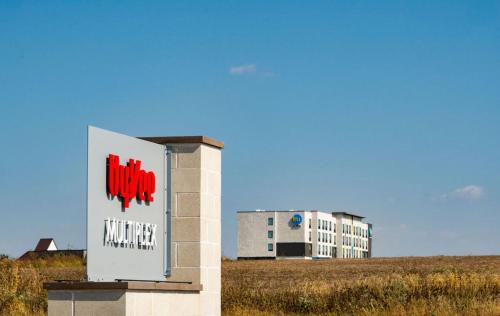 Grimes Hotel | Tru By Hilton Grimes Des Moines