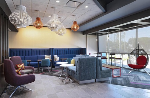 Irving Hotel | Tru By Hilton Irving Dfw South