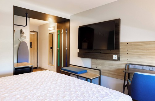 Kalamazoo Hotel | Tru By Hilton Kalamazoo