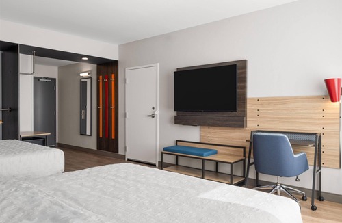 Kearney Hotel | Tru By Hilton Kearney