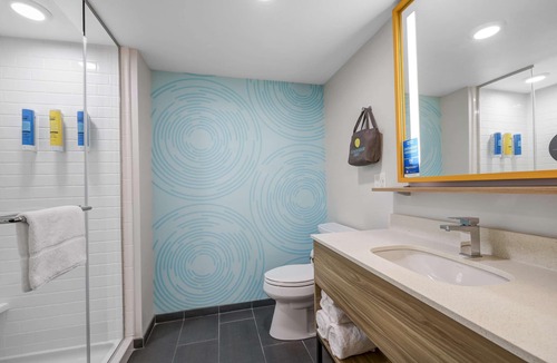 Lathrop Hotel | Tru By Hilton Lathrop, CA