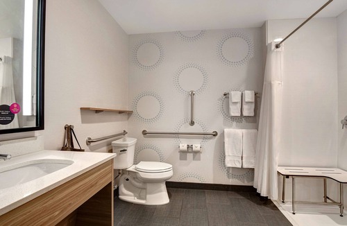 Macon Hotel | Tru By Hilton Macon North, GA