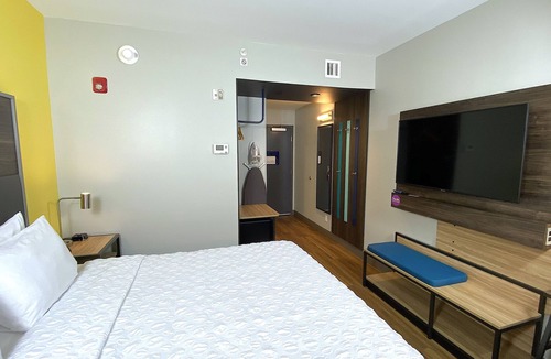 Brentsville Hotel | Tru by Hilton Manassas