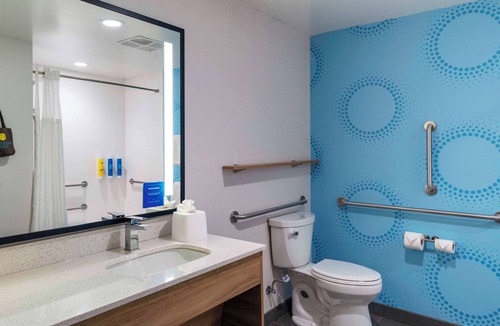 Manteca Hotel | Tru By Hilton Manteca, Ca