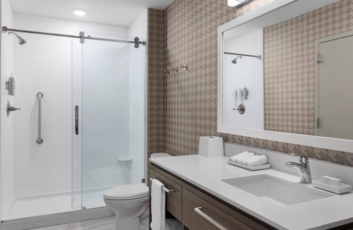 Norwalk Hotel | Tru By Hilton Norwalk Des Moines