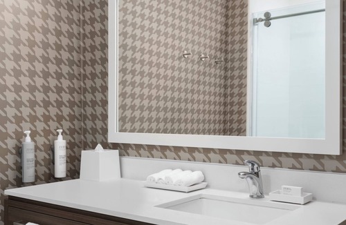 Norwalk Hotel | Tru By Hilton Norwalk Des Moines