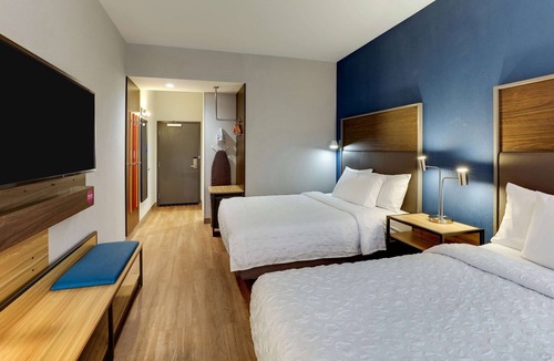 Southeast Raleigh Hotel | Tru By Hilton Raleigh Garner