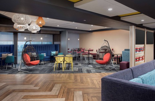 Rapid City Hotel | Tru by Hilton Rapid City Rushmore