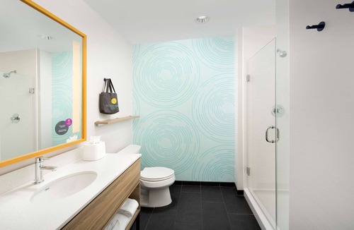 Downtown San Antonio Hotel | Tru By Hilton San Antonio Downtown Riverwalk
