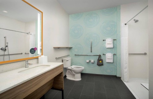 Far North Central Hotel | Tru by Hilton San Antonio North