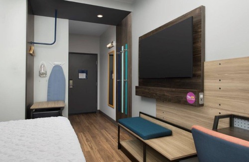 Far North Central Hotel | Tru by Hilton San Antonio North