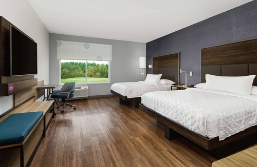 Savannah Hotel | Tru By Hilton Savannah Midtown