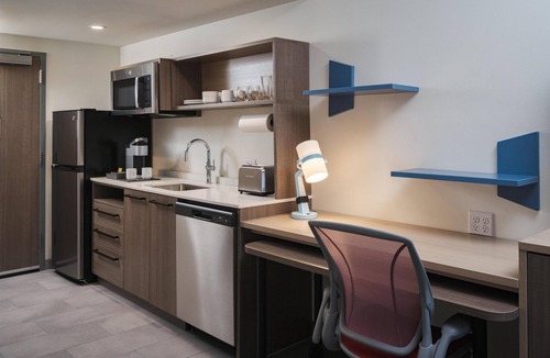 Spring Hill Hotel | Tru By Hilton Spring Hill