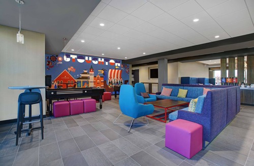 Stoughton Hotel | Tru by Hilton Stoughton