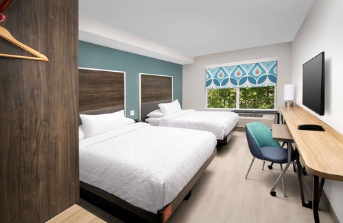 Tallahassee Hotel | Tru by Hilton Tallahassee Central