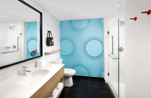 Tallahassee Hotel | Tru by Hilton Tallahassee Central