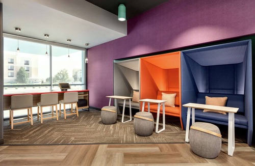Greenwich Hotel | Tru by Hilton Wichita Northeast
