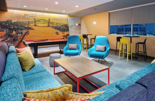 Wilmington Hotel | Tru by Hilton Wilmington