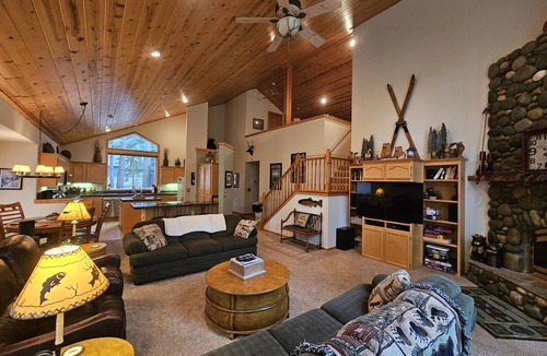 Truckee Cabin | Truckee Cabin on Tahoe Donner Golf Course