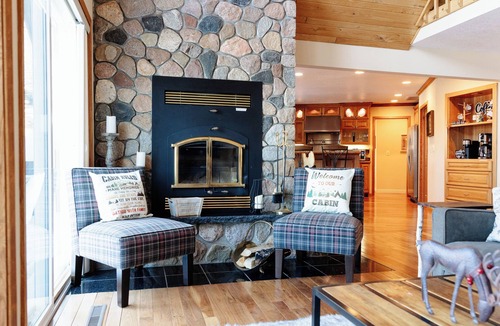 Fifty Lakes House | True Lakefront/Private Dock/15 mins to Crosslake