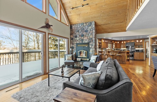 Fifty Lakes House | True Lakefront/Private Dock/15 mins to Crosslake